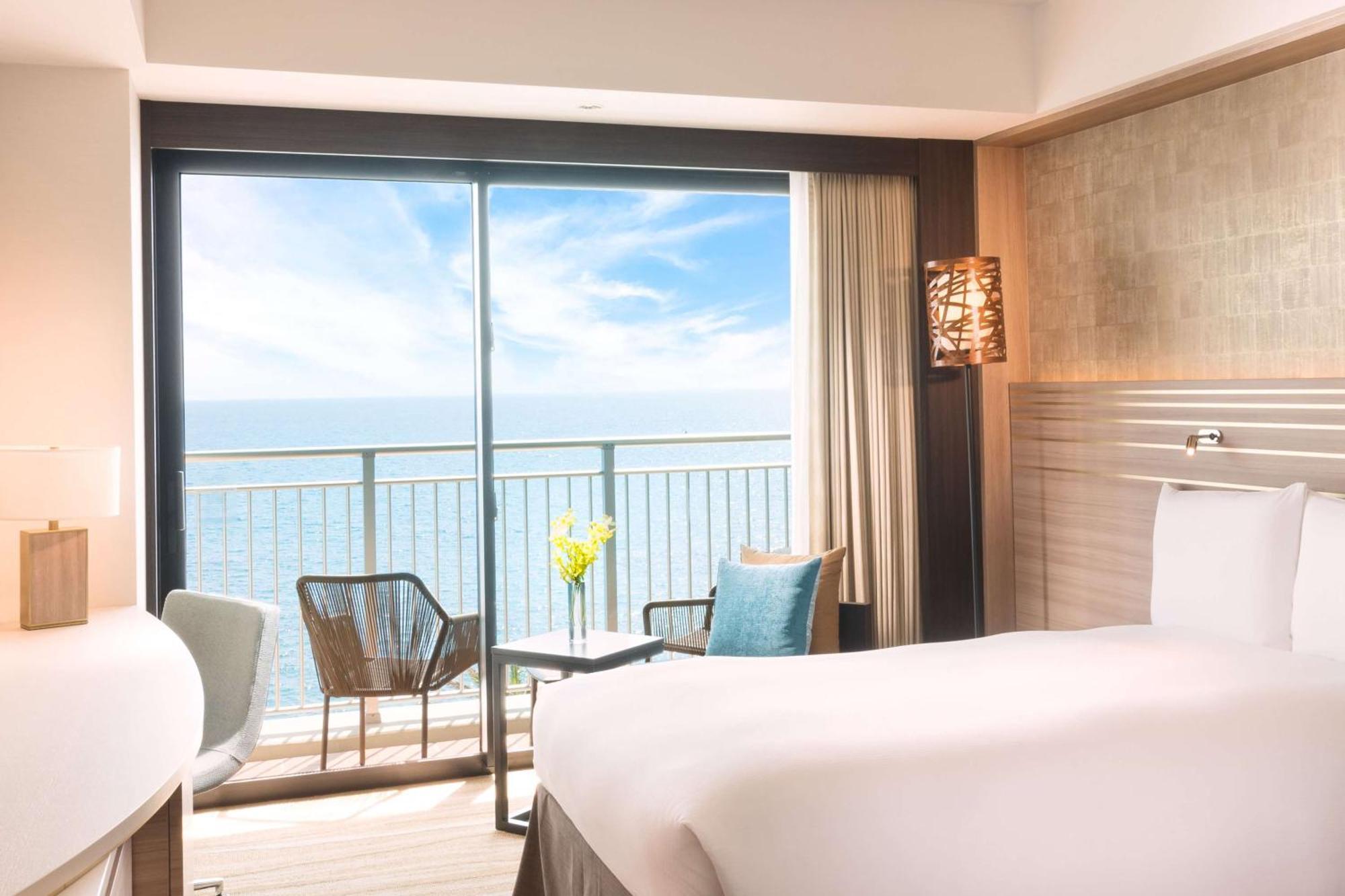 Doubletree By Hilton Okinawa Chatan Resort Luaran gambar