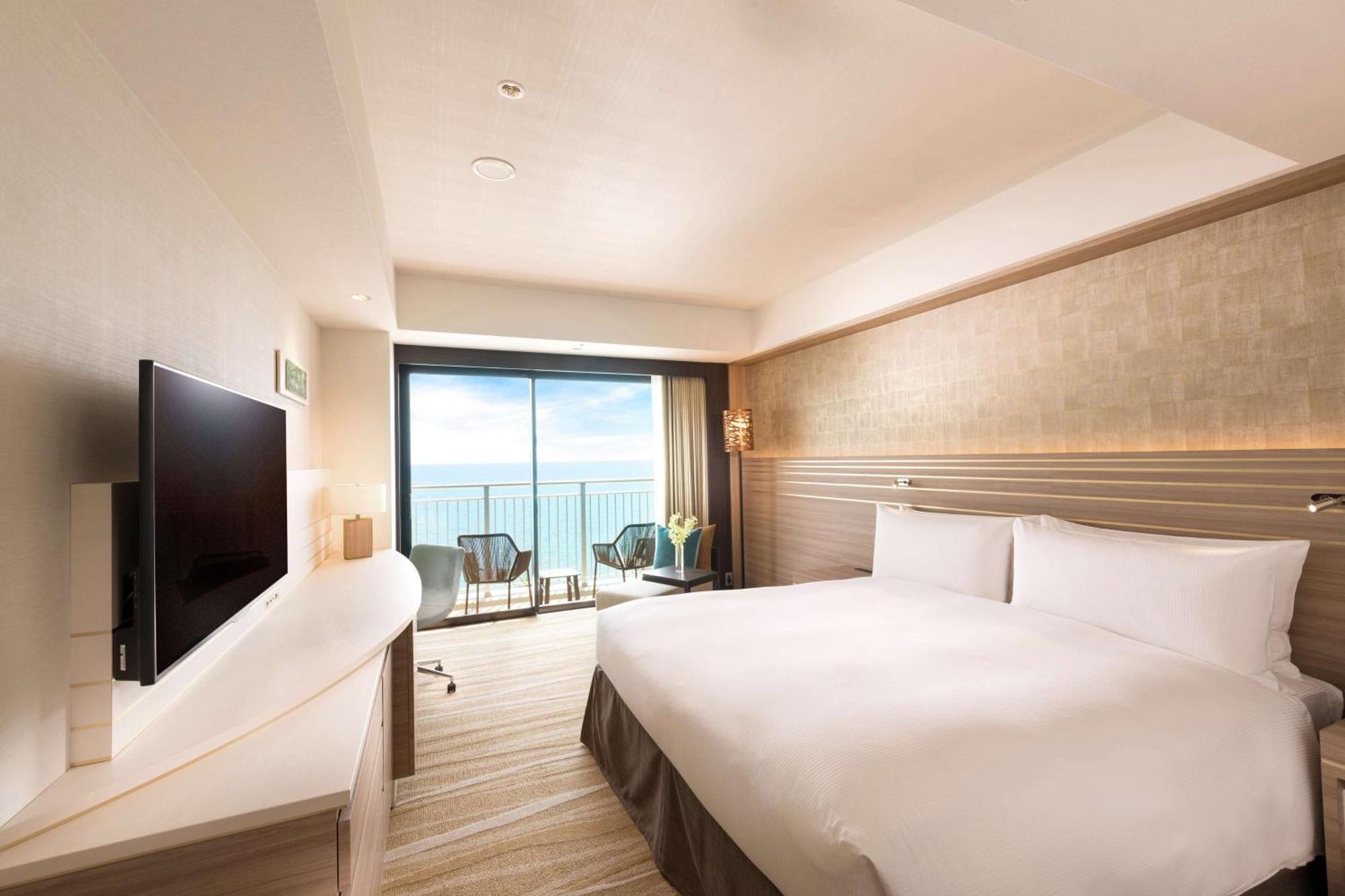 Doubletree By Hilton Okinawa Chatan Resort Luaran gambar